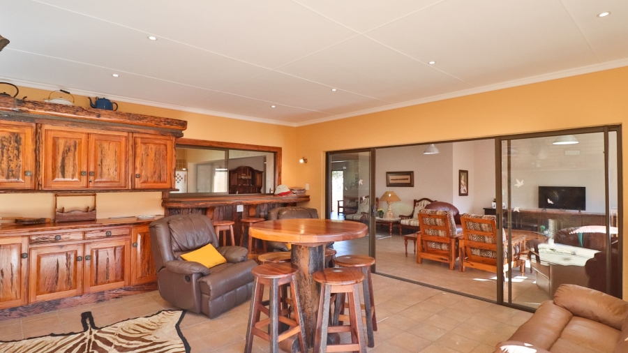 4 Bedroom Property for Sale in Diaz Beach Western Cape